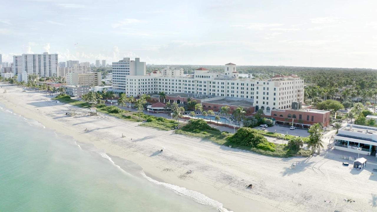 670 Partial Ocean View Hollywood Beach Dania Beach Exterior foto